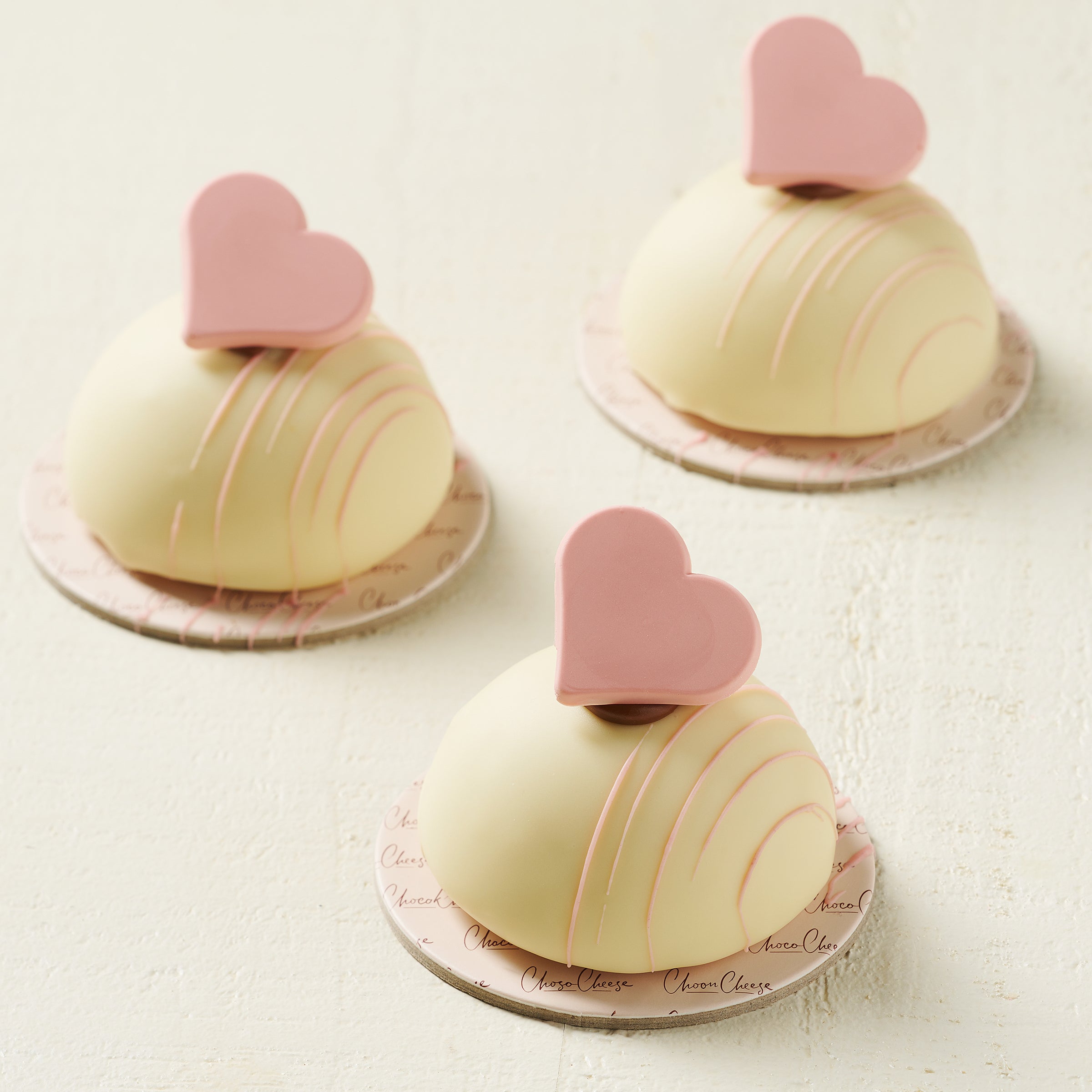 Razzle Cheese Domes with Pink Hearts